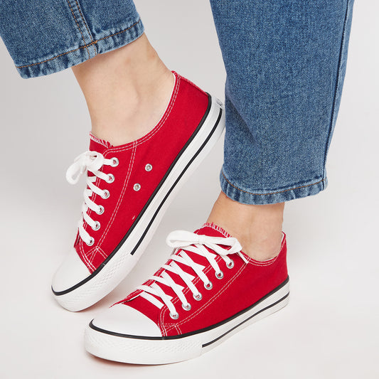 Women Canva Casual Shoes – Stylish Comfort for Everyday Wear
