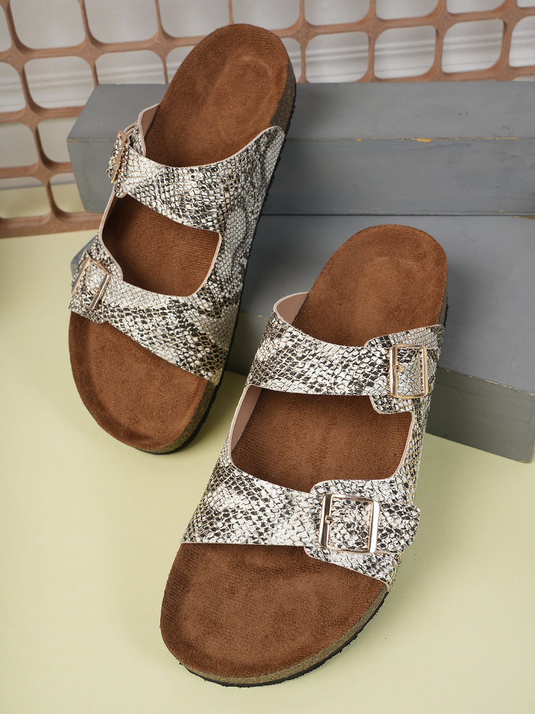 Women's Flats Sandals