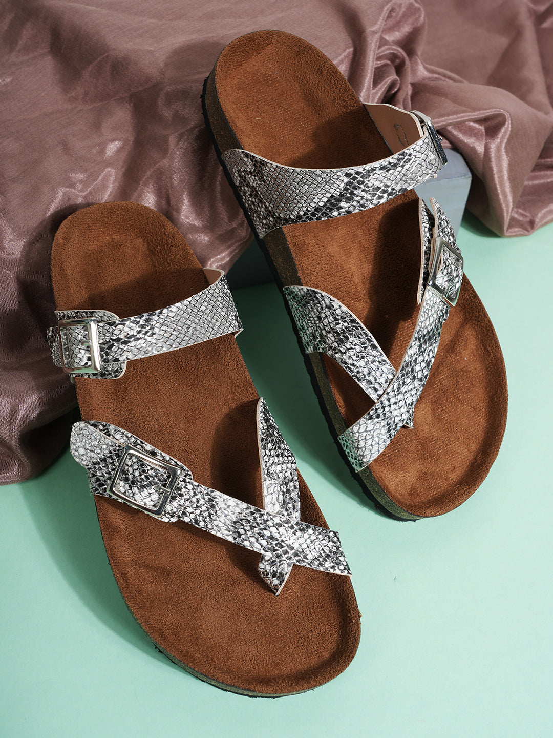 Women's Flats Sandals