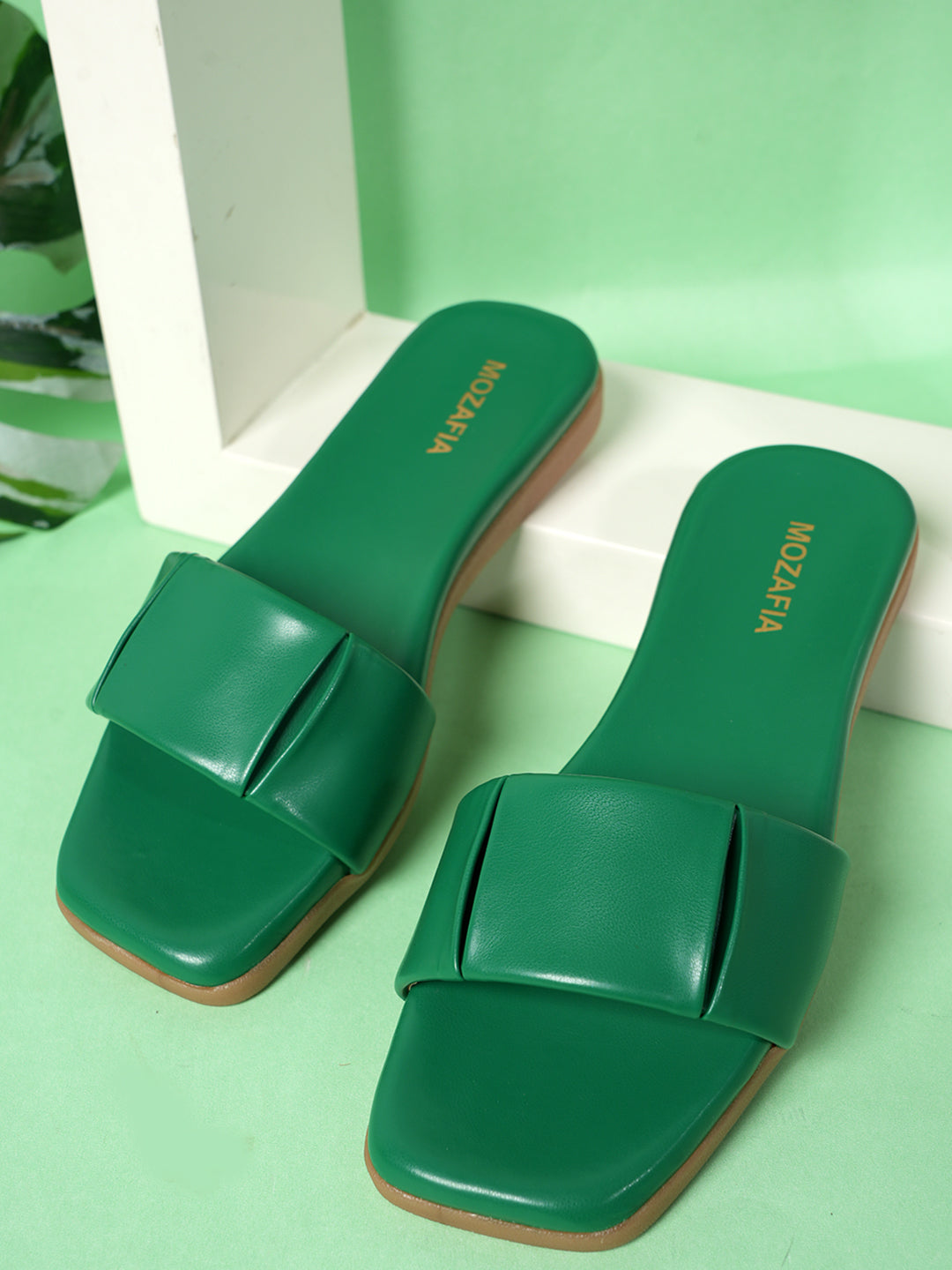 MOZAFIA Flats Sandals for Women