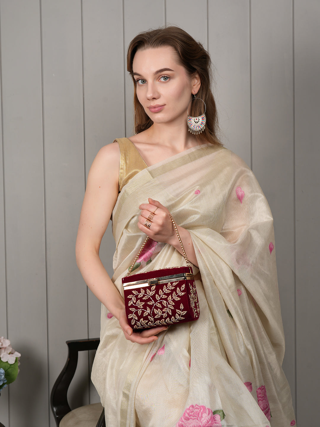 MOZAFIA Women’s Clutches