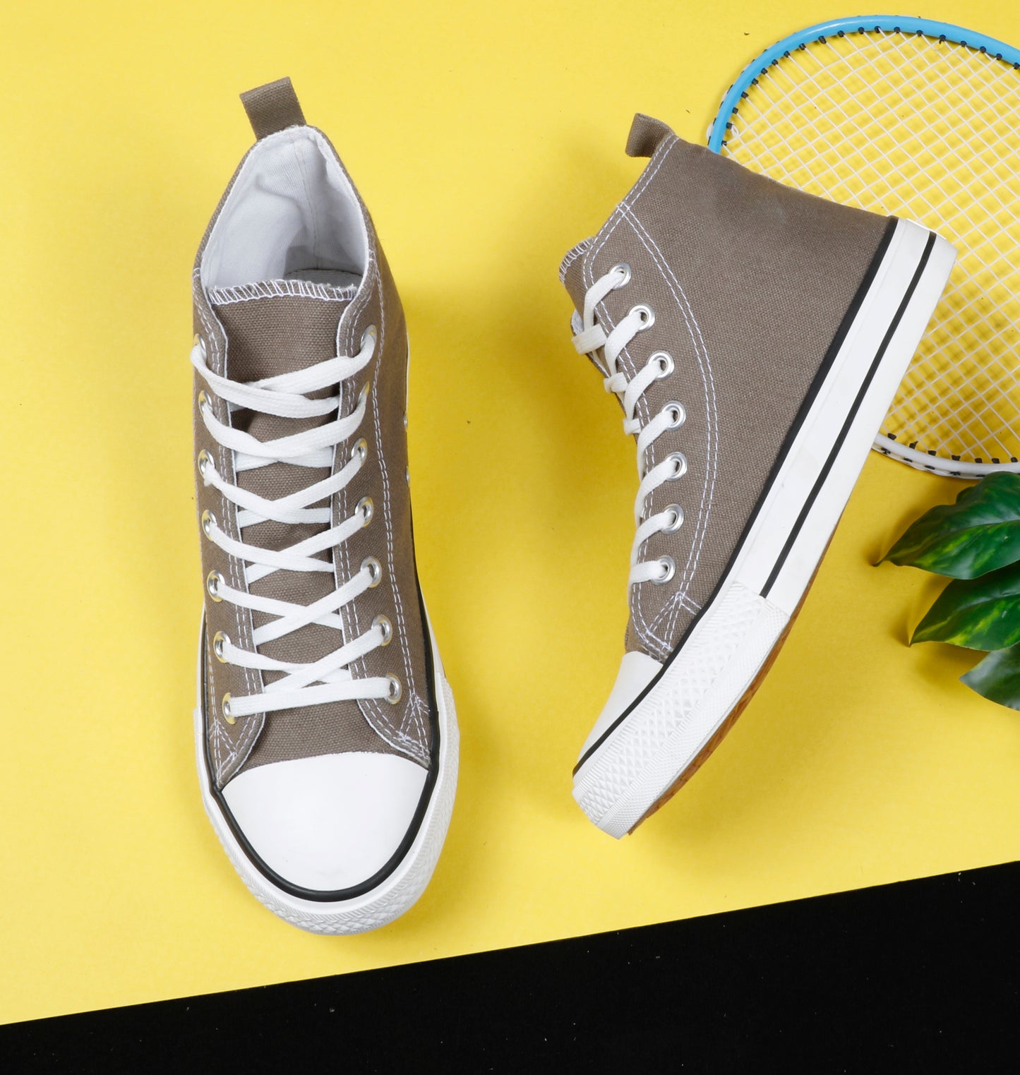 Women Canva Casual Shoes – Stylish Comfort for Everyday Wear
