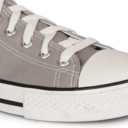 Men Canva Casual Shoes – Stylish Comfort for Everyday Wear