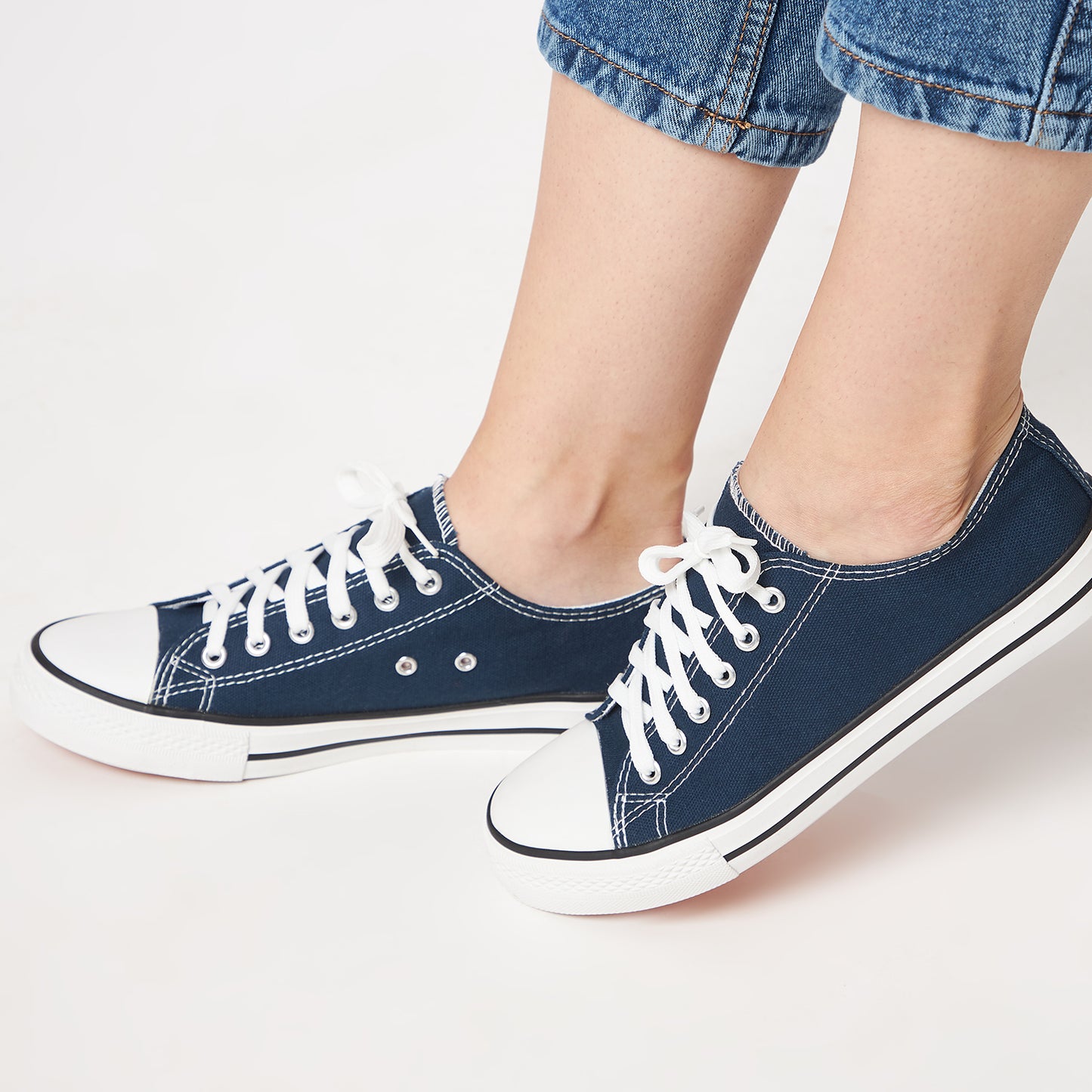 Mozafia Mid Ankle Women Canvas