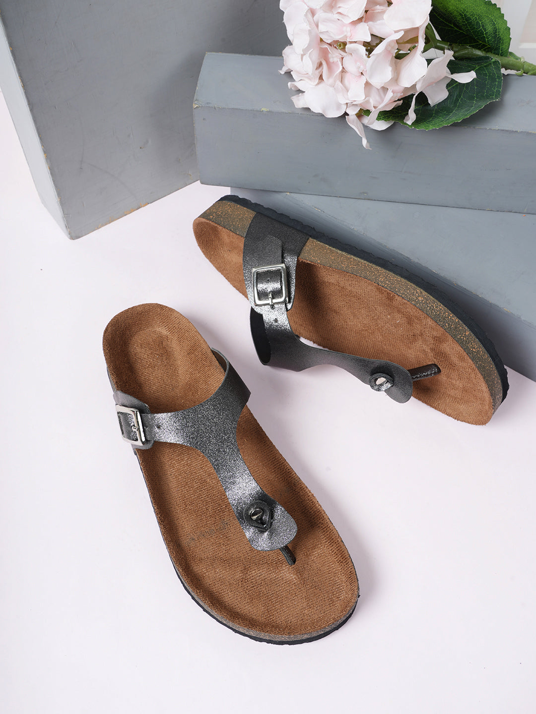 Women's Flats Sandals