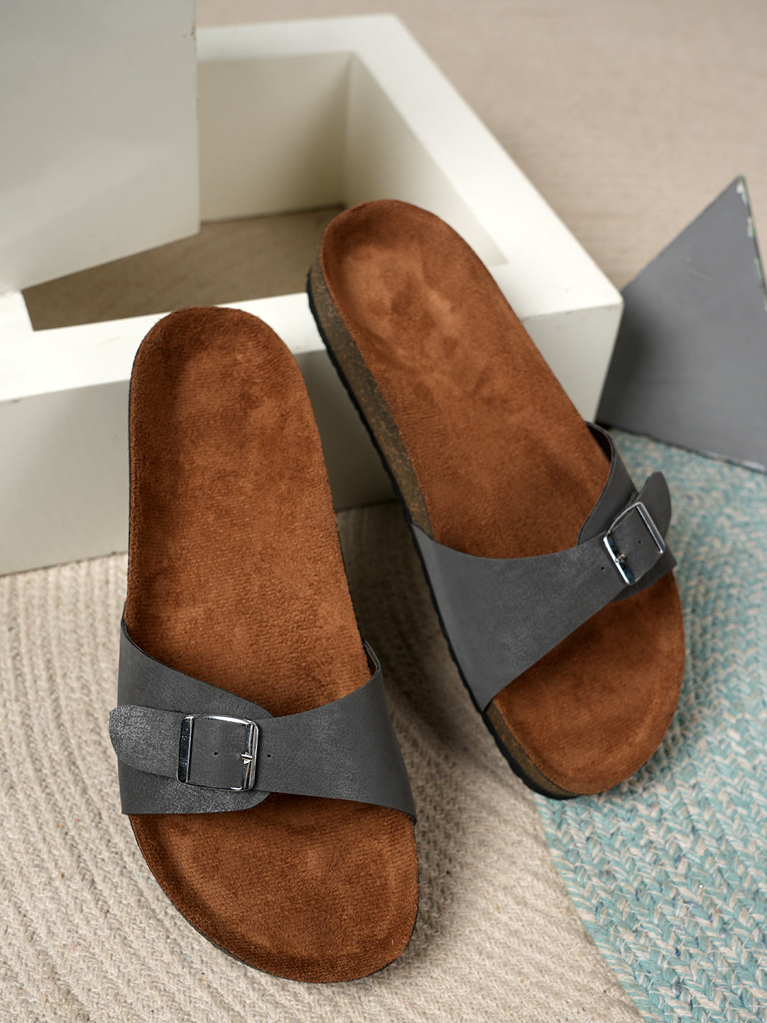 Women's Flats Sandals