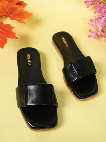 MOZAFIA Flats Sandals for Women