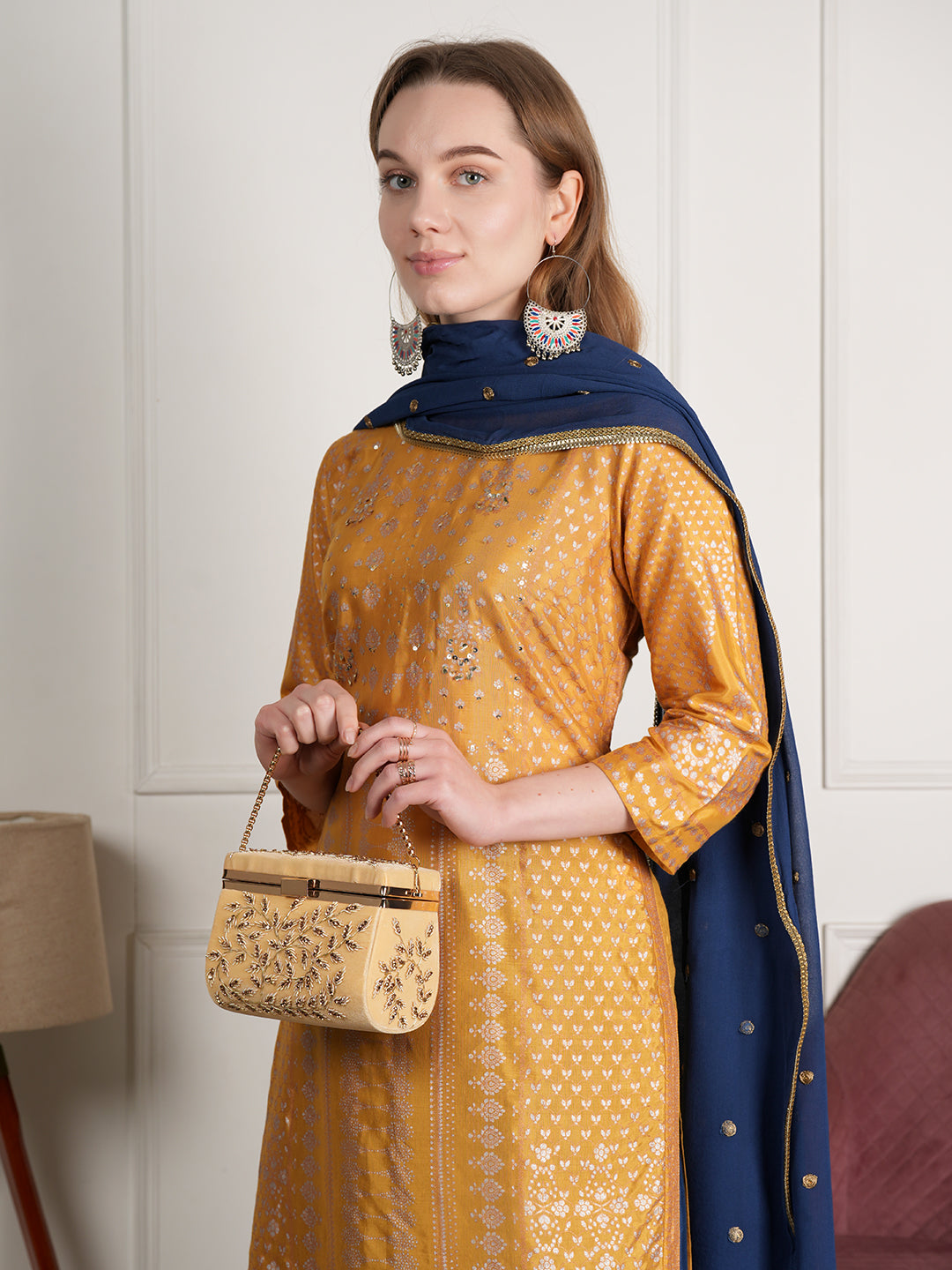MOZAFIA Women’s Clutches