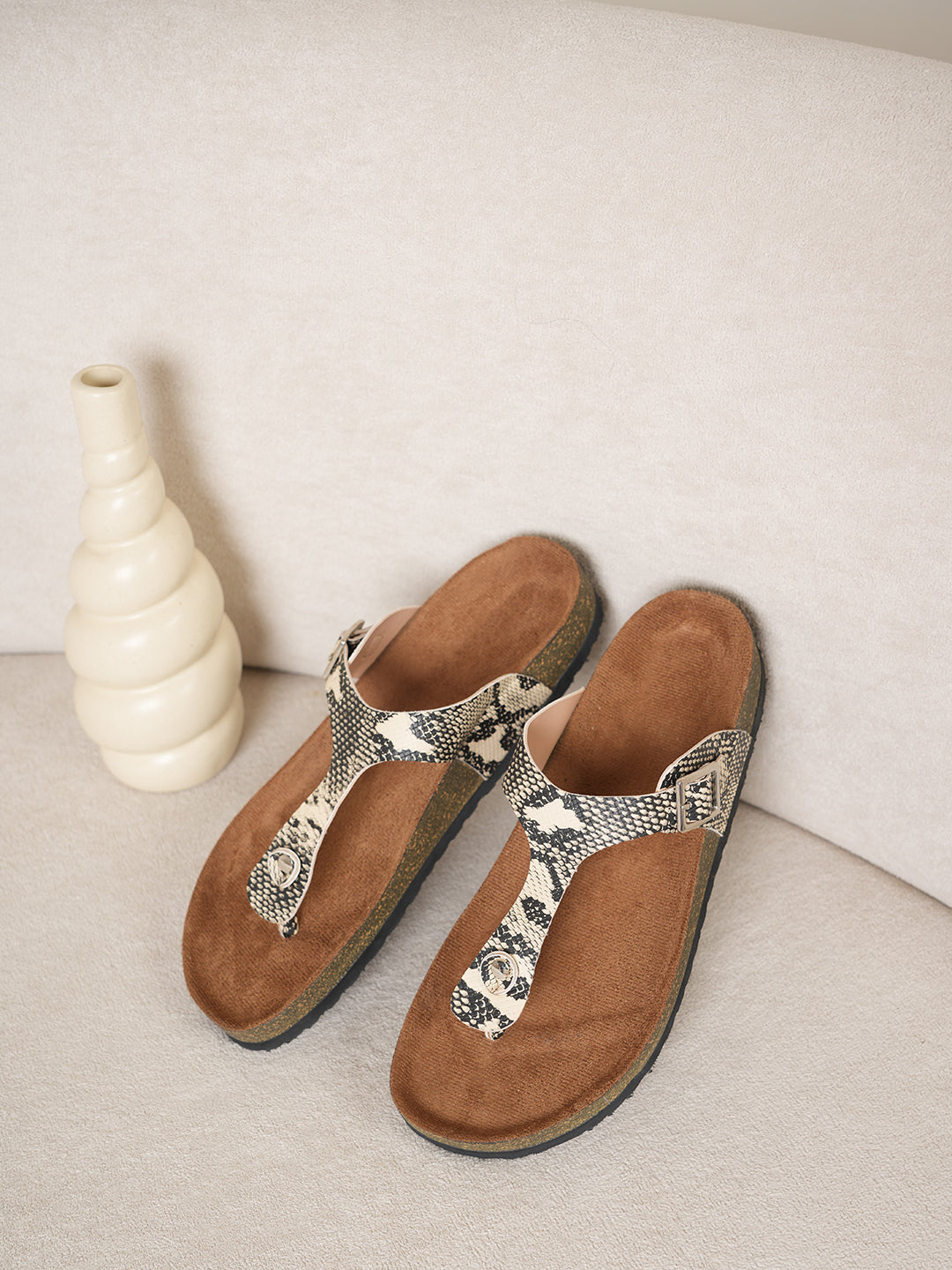 Women's Flats Sandals