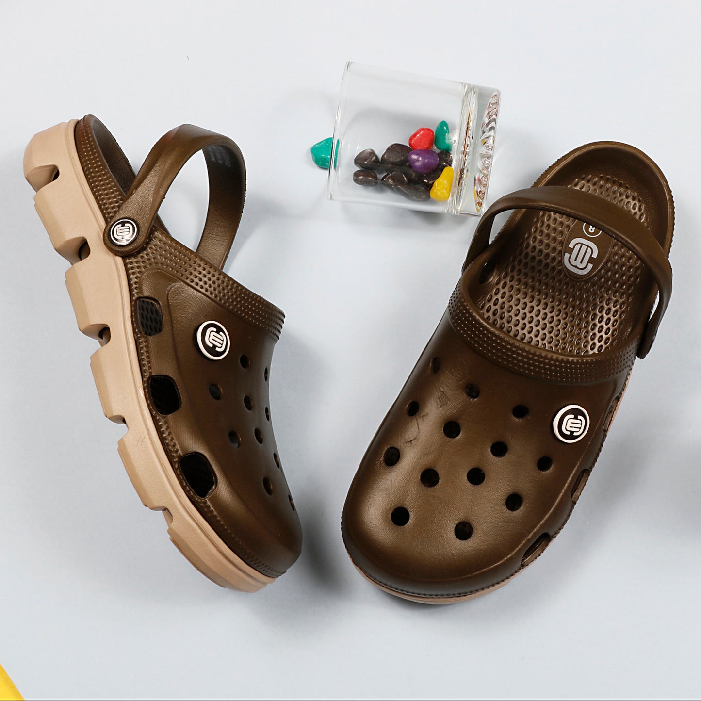 MOZAFIA LEO MENS CLOGS FOR CASUAL WEAR